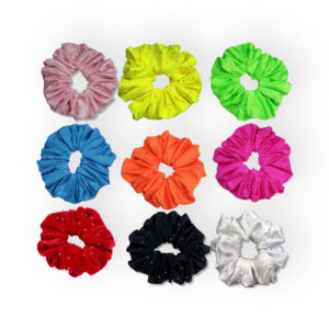 Pack de nueve scrunchies en tonos neón y pastel adornados con strass